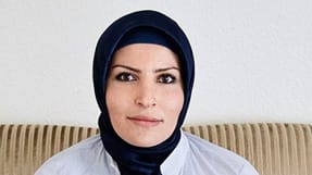 Meral Isik fik den kolde skulder af jobfirmaet JK-Proces, da hun ville have hj&aelig;lp til at blive uddannet som ern&aelig;ringsassistent.