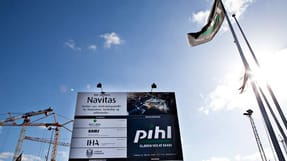 Byggeriet p&aring; havnen i Aarhus er betalt af det offentlige. Alligevel har Pihl & S&oslash;n ikke grebet ind over for deres polske underentrepren&oslash;r, der har holdt mindst tre arbejdsulykker skjult for myndighederne.