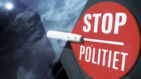 Politiet afsl&oslash;rer flere udenlandske lastbiler, der k&oslash;rer ulovligt med gods i Danmark. I &aring;r har det f&oslash;rt til 303 sigtelser. En seksdobling i forhold til 2010.