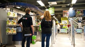 B&aring;de Arbejdstilsynet, og som her fagbev&aelig;gelsen, bruger sommeren p&aring; at tjekke, om unge arbejder under farlige eller ulovlige vilk&aring;r.