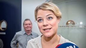 Johanne Schmidt Nielsen st&aring;r dagligt model til tilsvininger via Facebook. Nu siger hun fra.