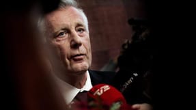 Besk&aelig;ftigelsesminister Henrik Dam Kristensen (S) vil i begyndelsen af 2015 invitere arbejdsmarkedets parter til at dr&oslash;fte mulighederne for at modernisere arbejdsskadesystemet.