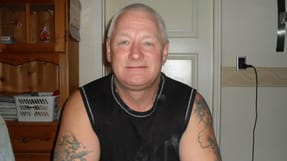 Jimmy Thers er en af de arbejdsskadede, som har m&aelig;rket til, at forsikringsselskaberne ikke bare vil betale, hvad Arbejdsskadestyrelsen p&aring;l&aelig;gger dem.