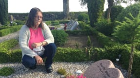 I november 2016 mistede Alice Jensen sin mand efter en arbejdsulykke.