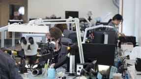Teknologivirksomheden GomSpace i Aalborg er en af de virksomheder, der skal have fornyet overenskomsten i 2020.