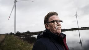 Det var aldrig sket, at der gik ild i giftig epoxy, eller at kemisk slibest&oslash;v fik lov at flyve rundt p&aring; den danske Vestas-fabrik, som Carsten Heide J&oslash;rgensen arbejdede p&aring; i 11 &aring;r, fort&aelig;ller han.