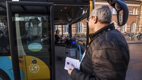 Chauff&oslash;rer i Randers og p&aring; Falster efterlyser afsp&aelig;rringer forrest i bussen for at undg&aring; smittespredning af corona. 