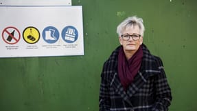 Der er en k&aelig;mpe samfunds- og sundheds&oslash;konomisk gevinst at hente ved at forebygge arbejdsulykker og erhvervssygdomme, siger Ulla S&oslash;rensen, arbejdsmilj&oslash;politisk chef i 3F, som opfordrer politikerne og arbejdsgiverne til at tr&aelig;de i karakter. 