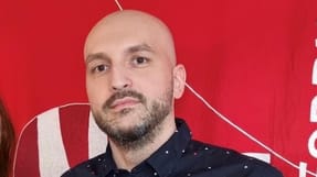 3F'eren Vasile Zanescu fra Rum&aelig;nien har f&aring;et en efterbetaling p&aring; 100.000 kroner. Han bor nu i Jylland.