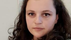 Den ukrainske journalist Kataryna Qader hjalp Fagbladet 3F med at afsløre underbetaling af ukrainske krigsflygtninge i Danmark. Nu har hun fortalt historien til Ukraines største radio.