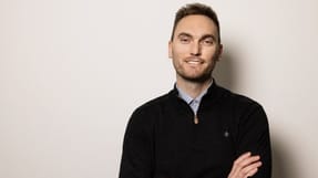 - Jeg savner livet som t&oslash;mrer.&nbsp;Jeg vidste ret tidligt, at det var det, jeg skulle v&aelig;re, og jeg havde forestillet mig at&nbsp;arbejde som t&oslash;mrer i mange &aring;r, siger Kasper N&oslash;reg&aring;rd J&oslash;rgensen.