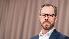 Jakob Ellemann-Jensen vender tilbage som formand for Venstre, forsvarsminister og vicestatsminister 1. august.