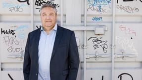 De f&oslash;rste skattelettelser i 10 &aring;r kommer ubelejligt, mener 3F's formand. 