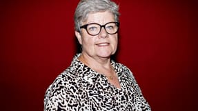 - Ingen skal blive syge og uds&aelig;ttes for asbest ved at g&aring; p&aring; arbejde eller en tur p&aring; legepladsen, siger forbundssekret&aelig;r i 3F Lene Krabbe Dahl.
