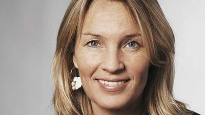 Justitsministeren er tilfreds med politiet i sag om jobdrab, der endte med b&oslash;de p&aring; 1.000 kroner. 3F kalder det skr&aelig;mmende, at en arbejdsulykke kan behandles som en trafikulykke.