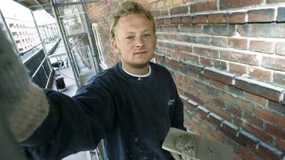 Det kan v&aelig;re farligt at arbejde i byggebranchen. Is&aelig;r for unge.