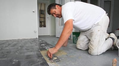 Har du et arbejde, hvor du dag ud og dag ind laver ensidigt gentaget arbejde?