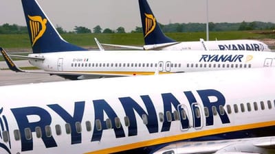 Enhedslisten og 3F opfodrer regeringen til at ændre skattelovgivningen, så Ryanair skal betale skat for deres ansatte her i landet. 