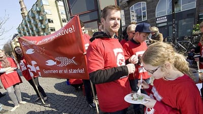 Siden 3F i februar 3F indledte en konflikt mod sushi-k&aelig;den, har der l&oslash;bende v&aelig;ret demonstrationer foran k&aelig;dens restauranter.