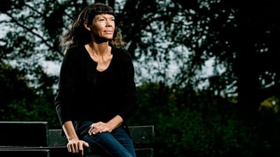 Merete Fleischer: - Jeg var rigtig, rigtig ked af det. Men arbejde h&aelig;nger ikke p&aring; tr&aelig;erne, og jeg knoklede videre.