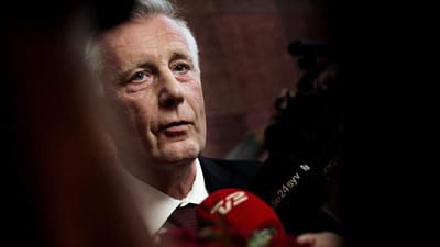 Besk&aelig;ftigelsesminister Henrik Dam Kristensen (S) vil i begyndelsen af 2015 invitere arbejdsmarkedets parter til at dr&oslash;fte mulighederne for at modernisere arbejdsskadesystemet.