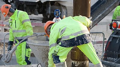 Sidste &aring;r var der 90.875 &oslash;starbejdere, som modtog l&oslash;n i Danmark. Det svarede til 41.848 fuldtidsstillinger.