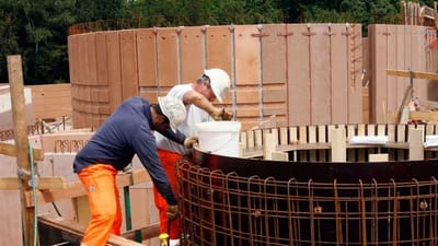 Flere 3F-brancher ligger helt i top, når det gælder arbejdsugen. Betonarbejdere (struktører) og andre inden for anlæg arbejder i snit 41 timer om ugen.