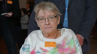 59-&aring;rige Dorte Pedersen sad i k&oslash;restol, fik hjemmehj&aelig;lp fire gange daglig og var visiteret til beskyttet bolig. Hun d&oslash;de tre dage efter, at Svendborg Kommune havde bevilget den f&oslash;rtidspension, som hun sloges for i ni m&aring;neder. 