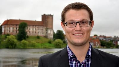 Folketingsmedlem Christian Rabjerg Madsen (S): - Kommunen har sat &oslash;konomi over regler og anst&aelig;ndighed til skade for syge borgere.