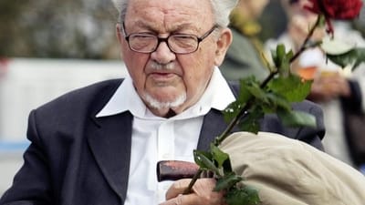 Anker J&oslash;rgensen fik fire b&oslash;rn med sin hustru, Ingrid, som d&oslash;de i 1997. Siden 2008 boede Anker p&aring; plejehjemmet Plejebo i Valby. 