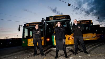 Poul Erling Mathiasen, Henrik Baltzer Petersen og Berit Larsen har samme med 73 andre kolleger lært kampsporten Aikido. Træningen foregik hos Arriva Ryvang på træningsmåtter og med bare fødder.