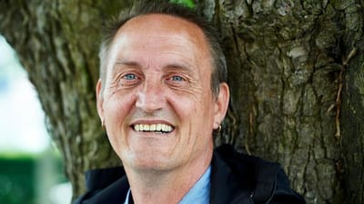 Jimmi J&oslash;rgensen er nomineret til F&aelig;llesskabsprisen 2016. Han arrangerer juleaftener, fastelavn og meget andet i Kors&oslash;r by. 