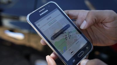 Fem af de seks Uber-chauff&oslash;rer anker dommen. 