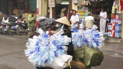 Seniorer skal være på vagt, hvis de tænker på at tage et job i Hanoi eller andre fremmede steder. Det kan bringe efterlønspræmien i fare, viser den nye afgørelse. (Arkivfoto)