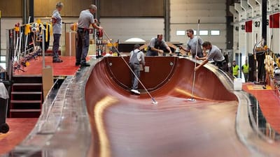 Siemens i Aalborg n&aring;ede lige at afskaffe de mange vikarer, f&oslash;r virksomheden kastede sig ud i den st&oslash;rste fyringsrunde i flere &aring;r.
