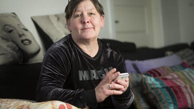 - Det værste er, at jeg ikke ved, hvem der stak mig, siger Helle Bønnerup Nielsen, der har ryddet op i sin vennekreds på Facebook.
