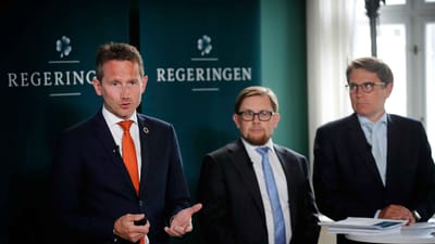 Et flertal i Folkinget vedtog at afskaffe brevene om folkepension, samtidig med at finansminister Kristian Jensen fremlagde regeringens udspil om tilbagetr&aelig;kning. De to sager er behandlet hver for sig og har formelt set ikke noget med hinanden at g&oslash;re.