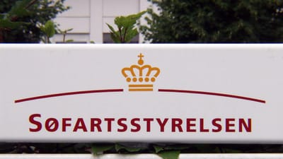 Flere fejl og mangler. Det konstaterede S&oslash;fartsstyrelsen om en pram under et kontrolsyn, efter at en 42-&aring;rig bedstemand faldt i vandet og senere omkom.