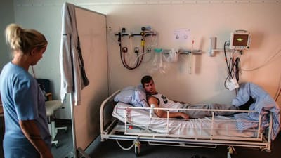 28-&aring;rige Nick Vejle blev sv&aelig;rt hjerneskadet, da han forg&aelig;ves fors&oslash;gte at redde to n&oslash;dstedte fiskere i et lastrum fyldt med livsfarlig svovlbrinte.