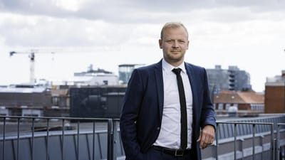 Arbejdstilsynets direkt&oslash;r S&oslash;ren Kryhlmand erkender, at tilsynets m&aring;de at behandle d&oslash;dsulykker p&aring; job ikke har v&aelig;ret god nok.