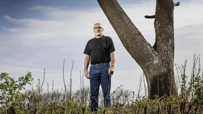 - For bare fem år siden kunne jeg løbe halvmaraton og komme i mål langt foran mine børn. Men nu er alt det pillet ud af mit liv og erstattet med astmapræparater, siger 65-årige Jørgen Henry Hansen, der er blevet syg af at arbejde på Sky-Light.