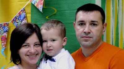 For knap to &aring;r siden mistede ukrainske Ekaterina Makarenko sin mand og dengang tre&aring;rige Andreii Makarenko sin far, der omkom p&aring; arbejde i Danmark. 