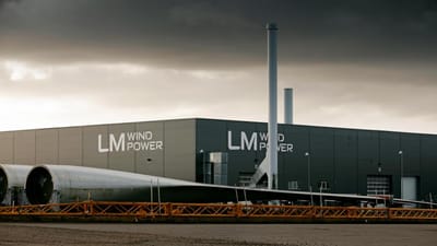 LM Wind Power lukker ned for de sidste produktionsjobs i Danmark.