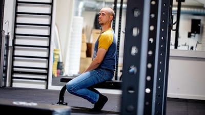 Den arbejdsskadede tømrer Arnt Franzpötter har fået nej til sit store ønske om en revalidering, så han kan tage en uddannelse til bygningskonstruktør og forsørge sin familie igen.