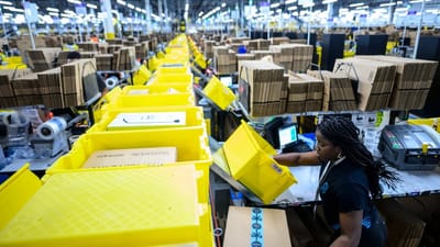 International chef for Svenska Transportarbetaref&ouml;rbundet, Peter L&ouml;vkvist, h&aring;ber, at en succesfuld start for det svenske Amazon-varehus kan f&aring; Amazon til at f&aring; &oslash;jnene op for den skandinaviske model.