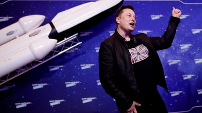 Tesla-grundl&aelig;gger Elon Musk har set sin formue vokse under pandemien.