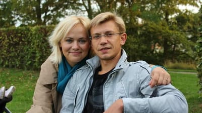 - Vi er meget taknemmelige over, at 3F hjælper os med sagen. Vi vil gerne fortælle om sagen, fordi vi er ikke de eneste, der bliver snydt for løn. Der er mange andre over hele Danmark, siger Jekaterina Zebeloviciene og Viaceslav Zebelovic.