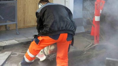 Is&aelig;r p&aring; arbejdspladser inden for anl&aelig;g, byggeri og industri er der risiko for at blive udsat for kvartsst&oslash;v. 
