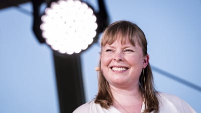 Joy Mogensen tr&aelig;der tilbage som kultur- og kirkeminister, og hun stiller ikke op til Folketinget n&aelig;ste gang. (Arkivfoto)
