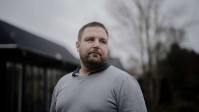 - Kampen mod Codan er det værste efter arbejdsulykken, siger 40-årige Thomas Elbæk.